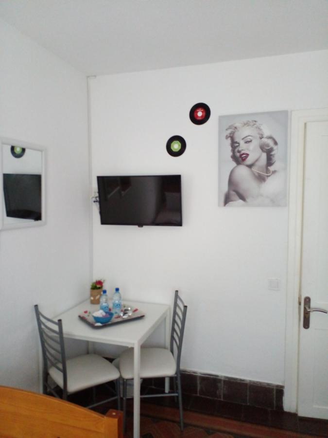 The House B&b-pensión Pensión